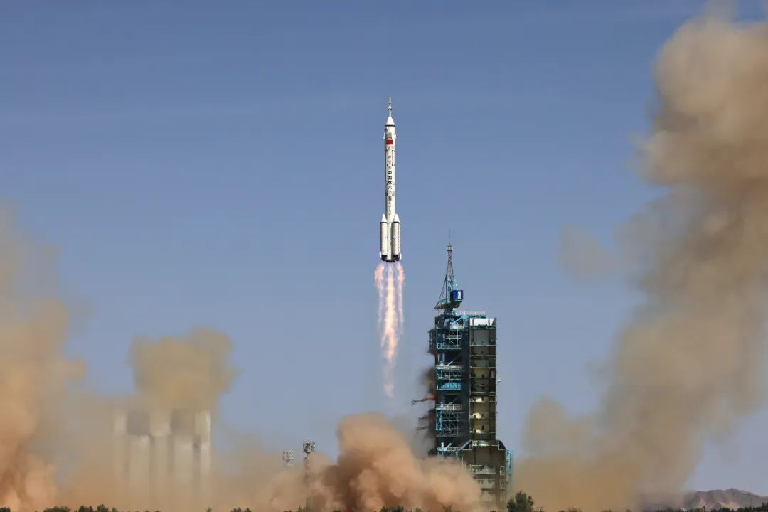 神舟十四号发射成功！“郑大制造”继续助力！
