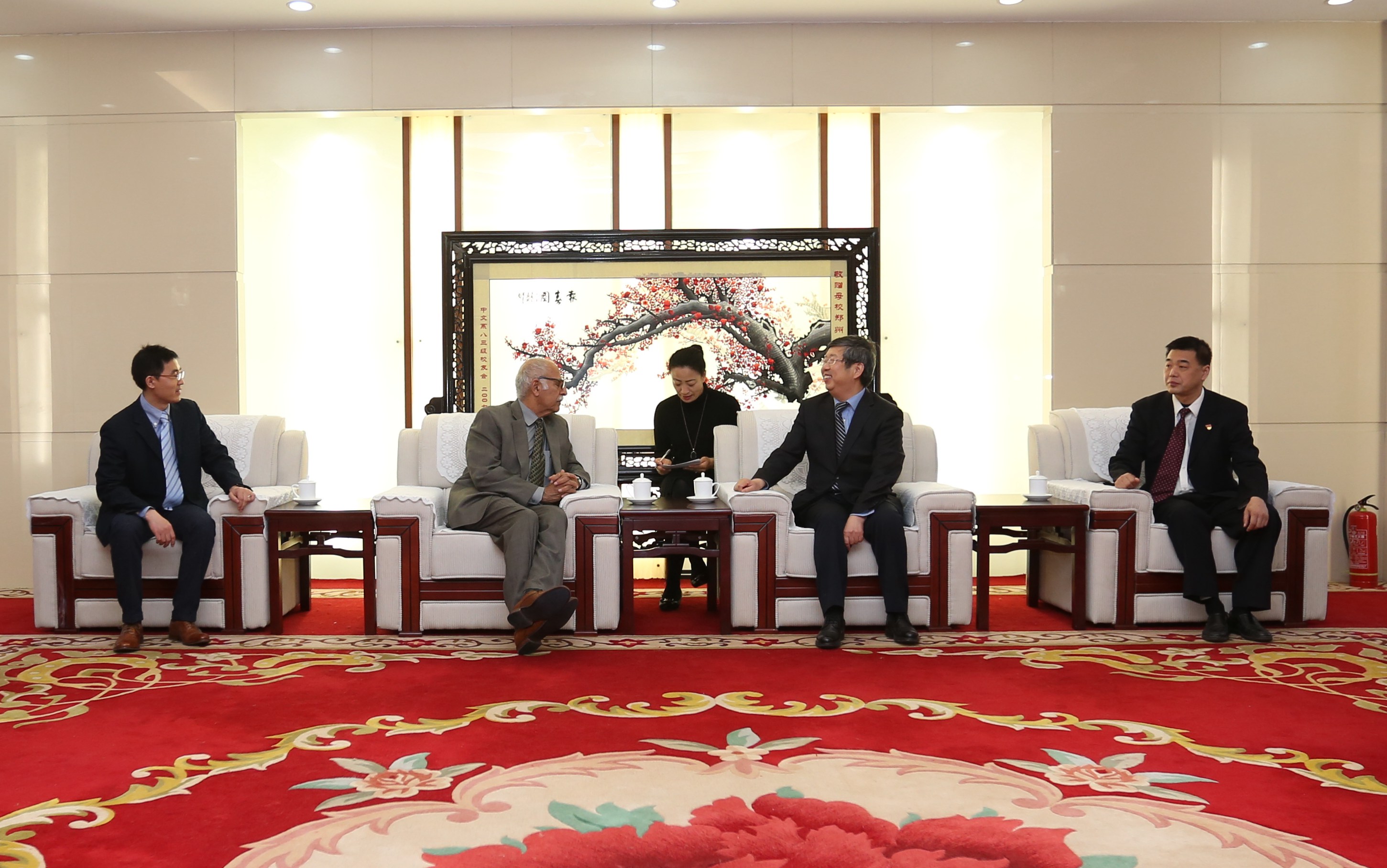 美国科学院院士、人文与科学院院士Dinshaw J. Patel教授一行来校访问（图）