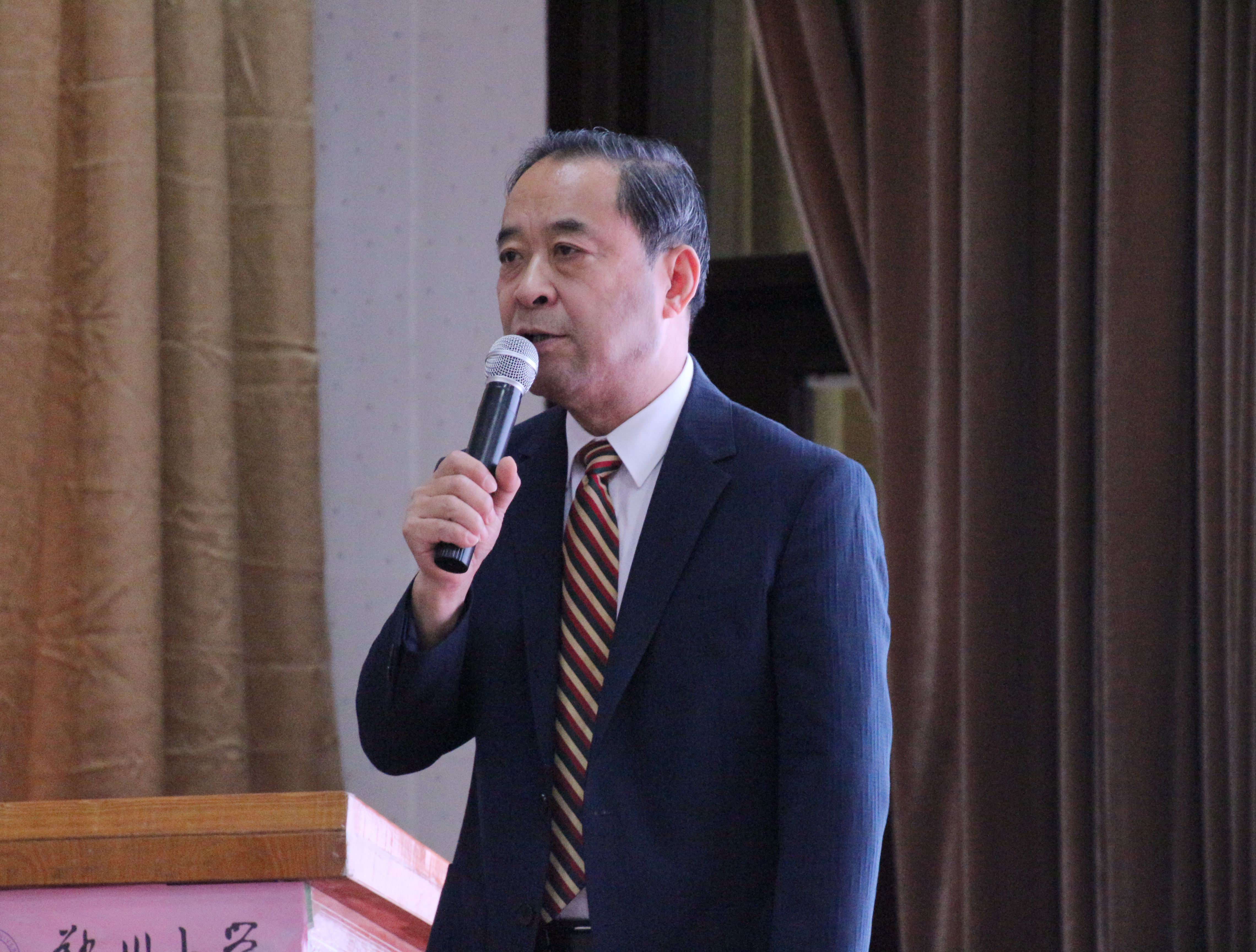 郑州大学召开第三届春华资本论坛（图）