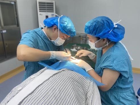 护健康 保安全 送祝福 这个春节，郑大五附院格外有温度