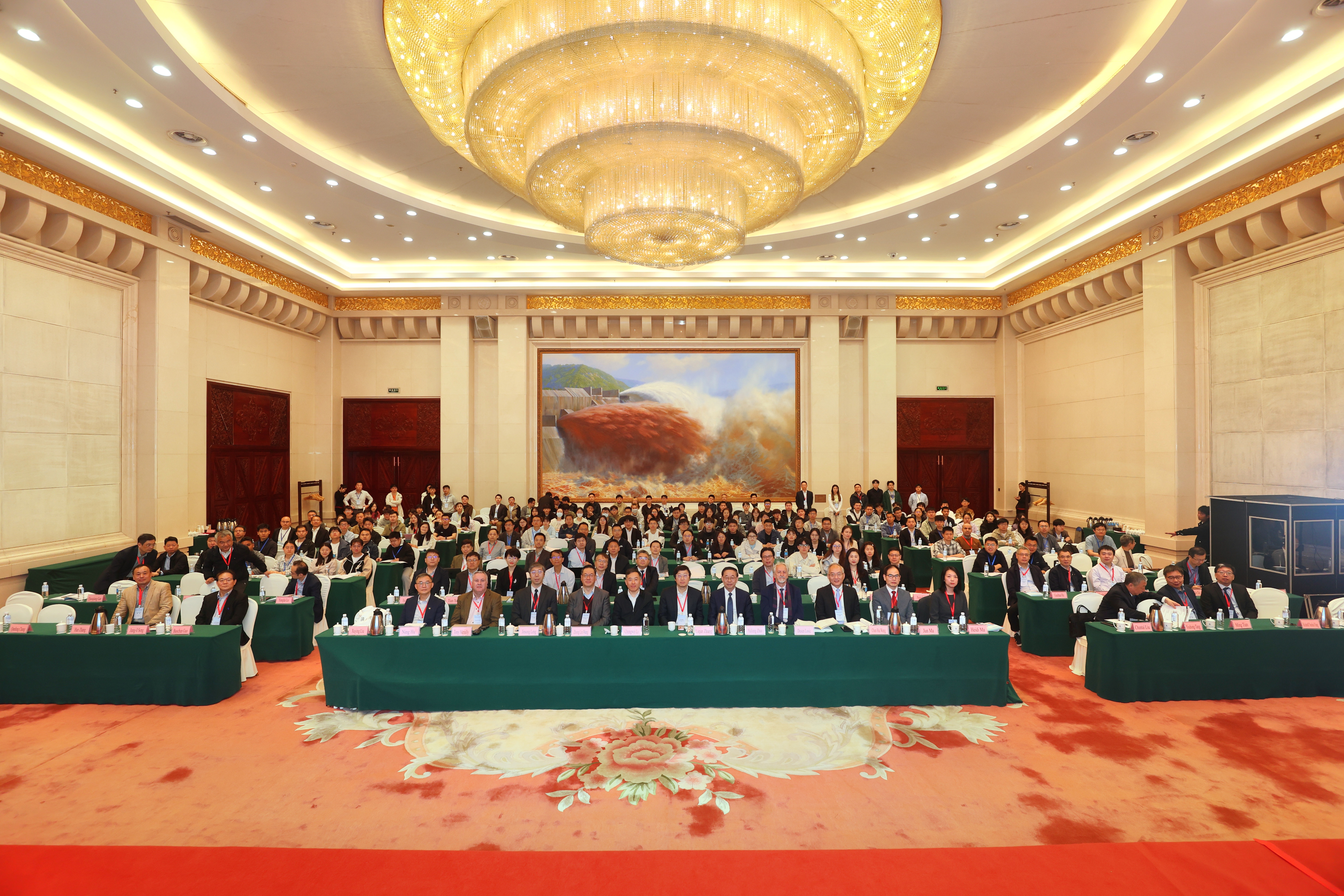 郑州大学主办先进纳米复合材料国际会议