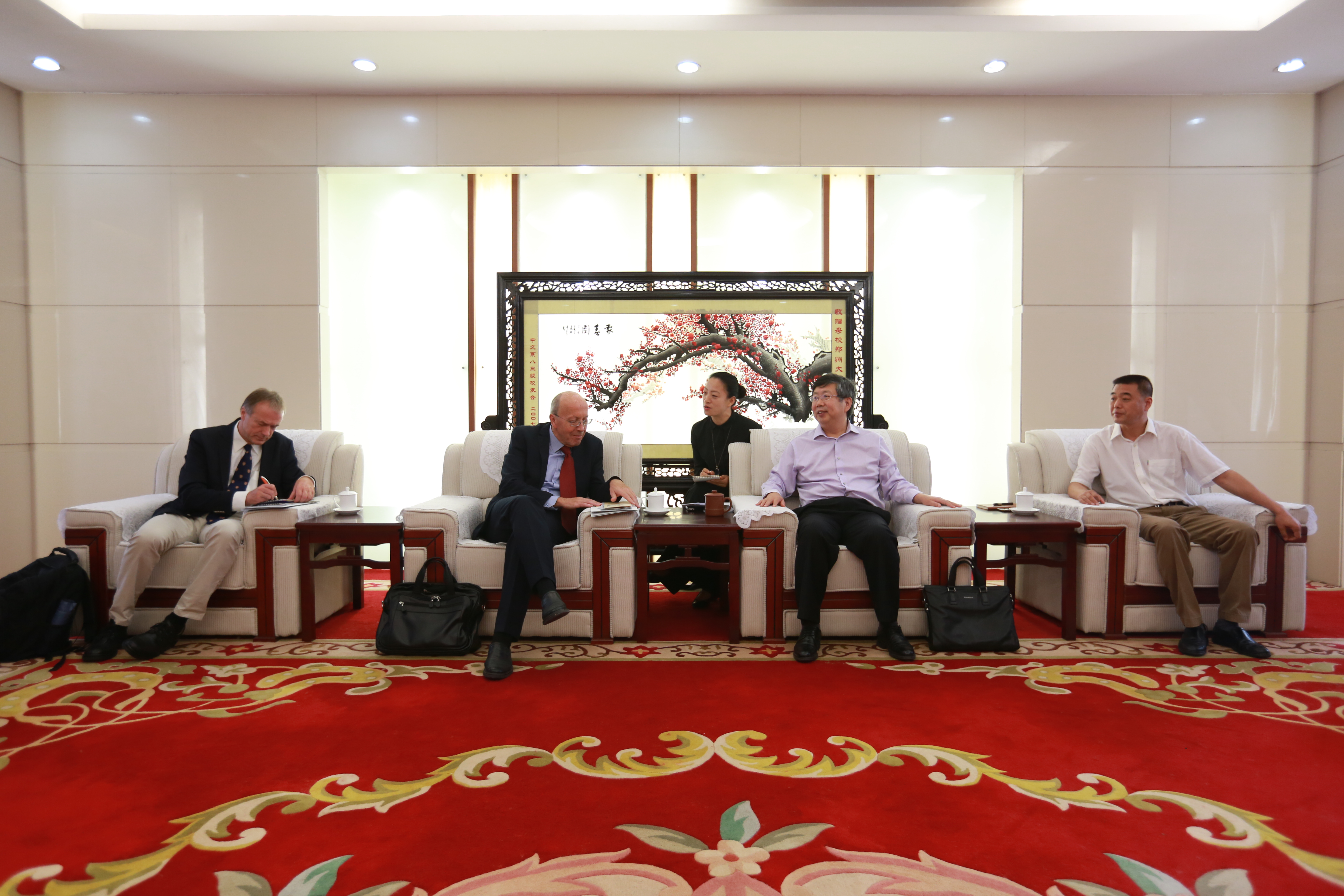 校长刘炯天院士会见德国科学院院士Lothar Willmitzer教授一行（图）