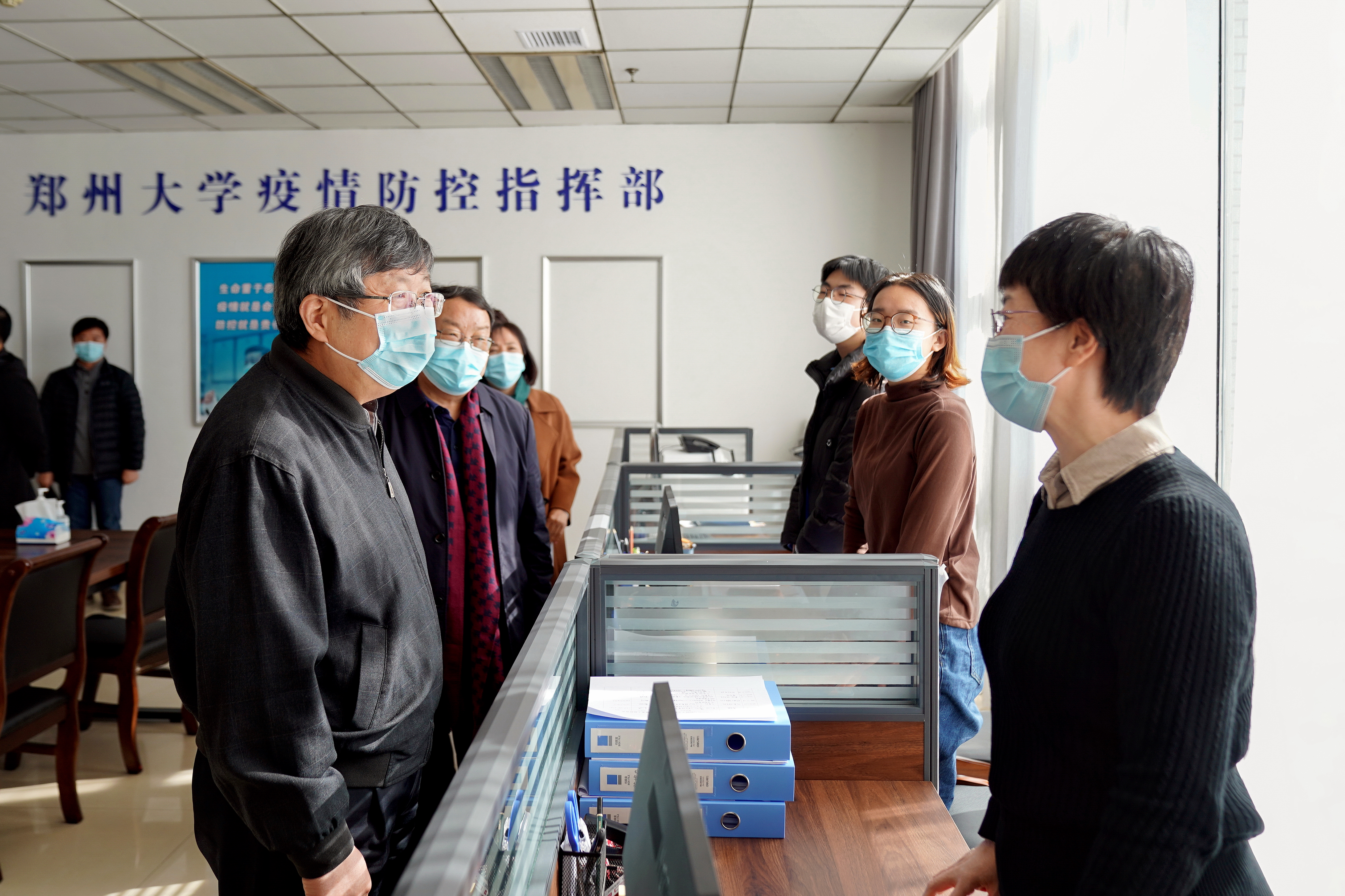 刘炯天在主校区检查指导疫情防控工作