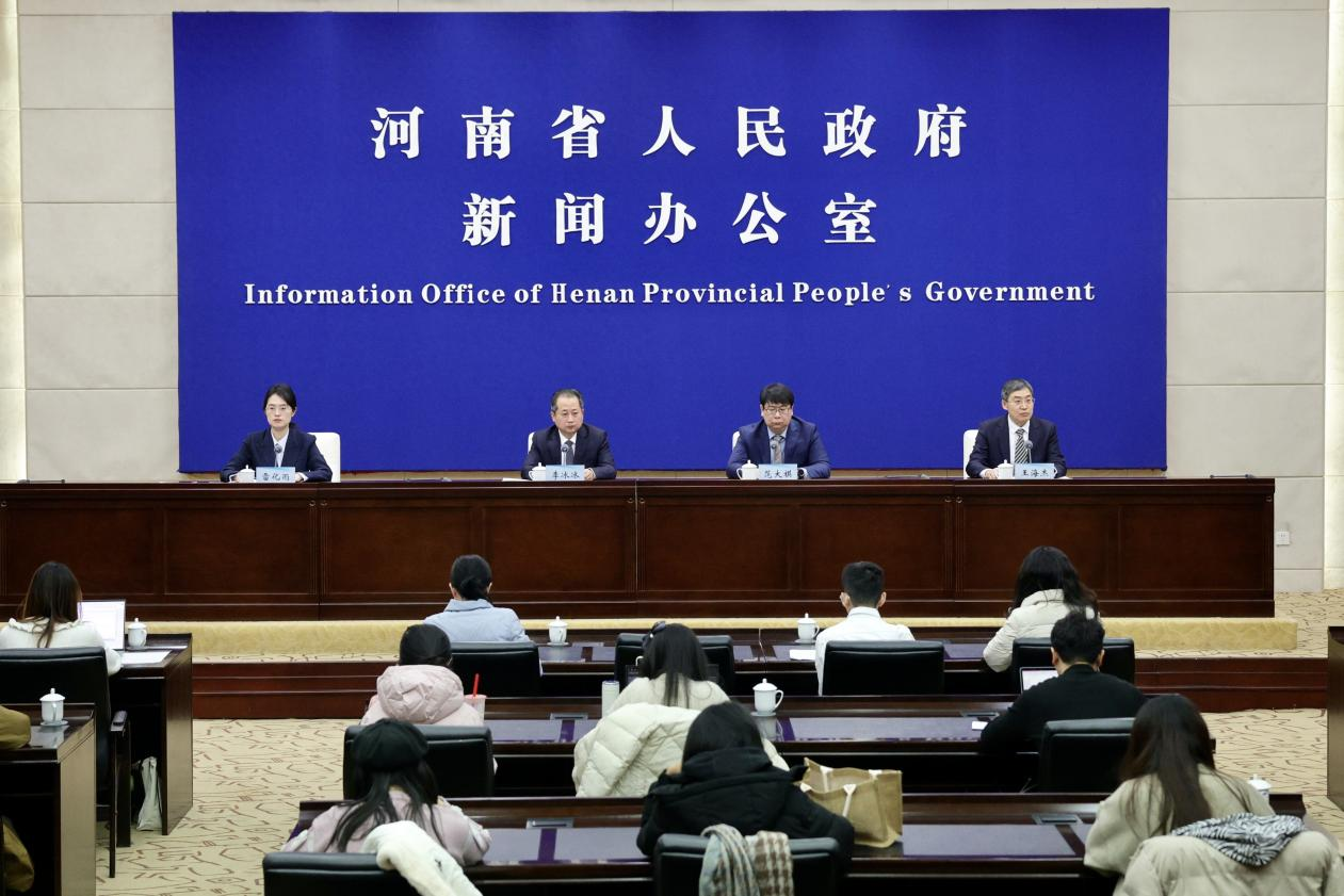 王海杰出席“中国关键词：出彩河南篇”多语种系列丛书新闻发布会