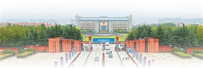 《人民日报》校园观察专栏报道中国国际大学生创新大赛(2025)