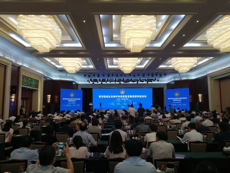 郑州大学与中国水利学会、中国气象学会、河南省科协签约共建黄河研究基地
