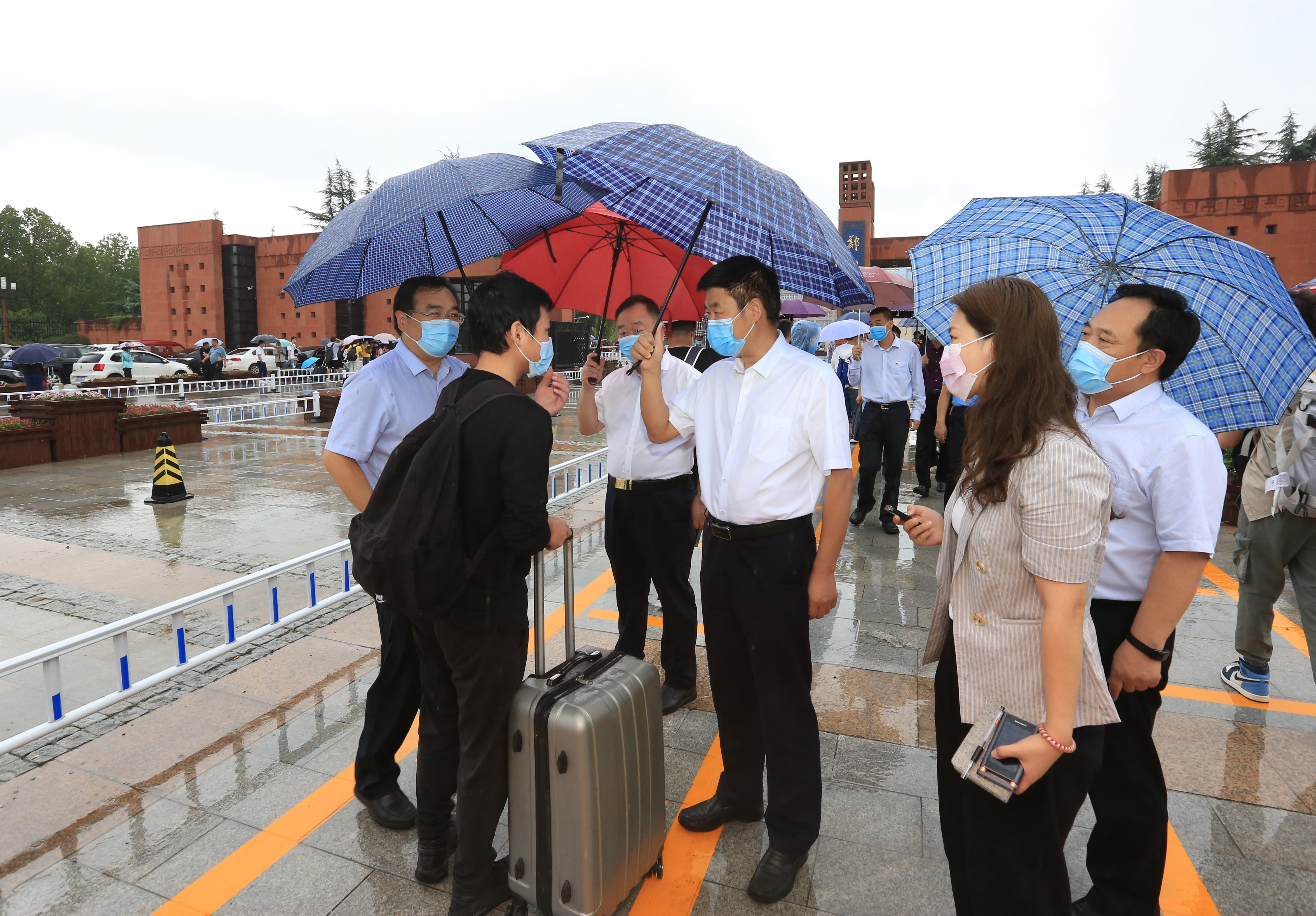 我校迎来2020年秋季学期首批返校学生（图）