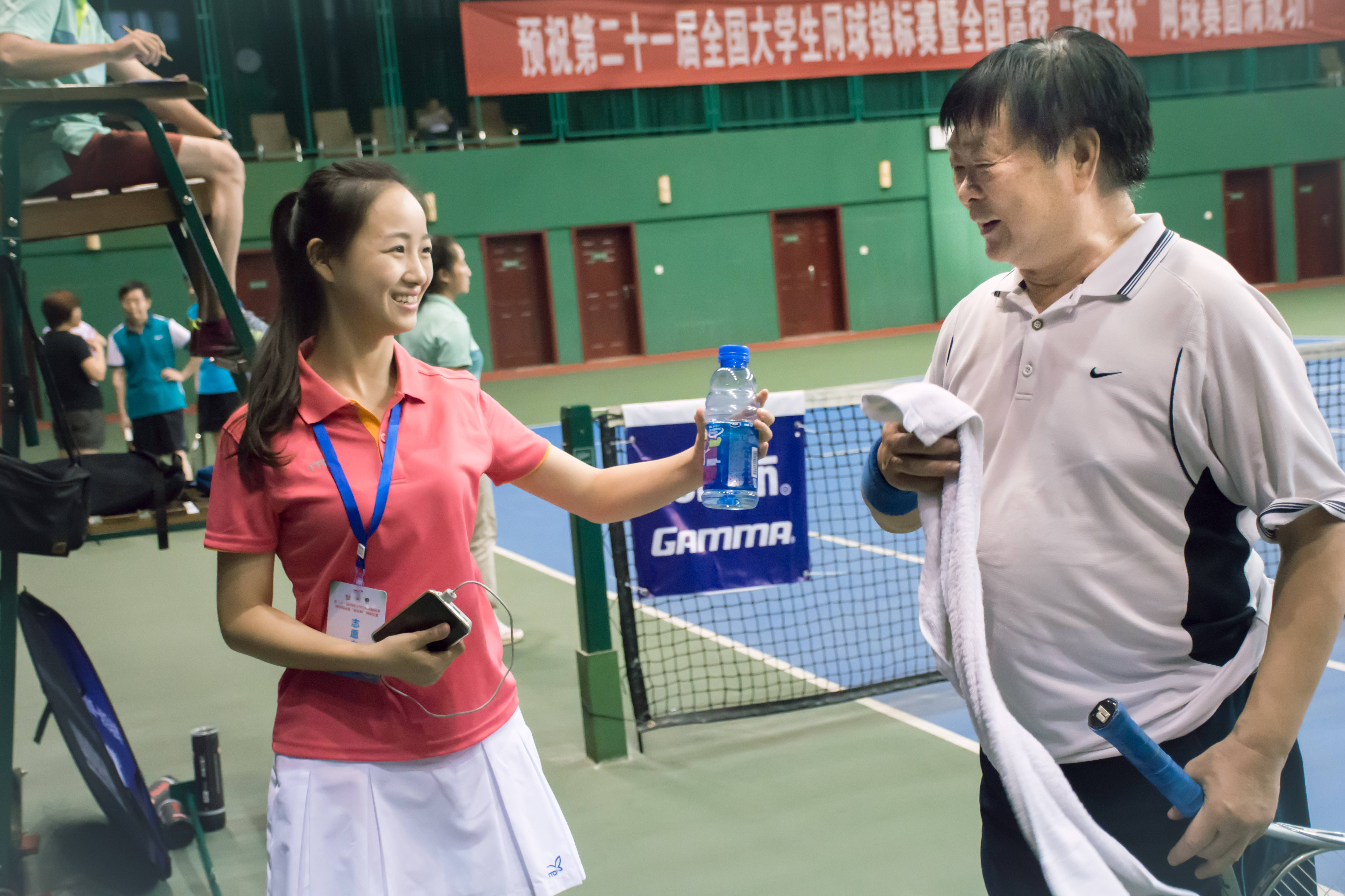 郑大故事：郑大速度 郑大服务 郑大质量 郑大精神 郑大风采——记大网赛背后的故事（图）