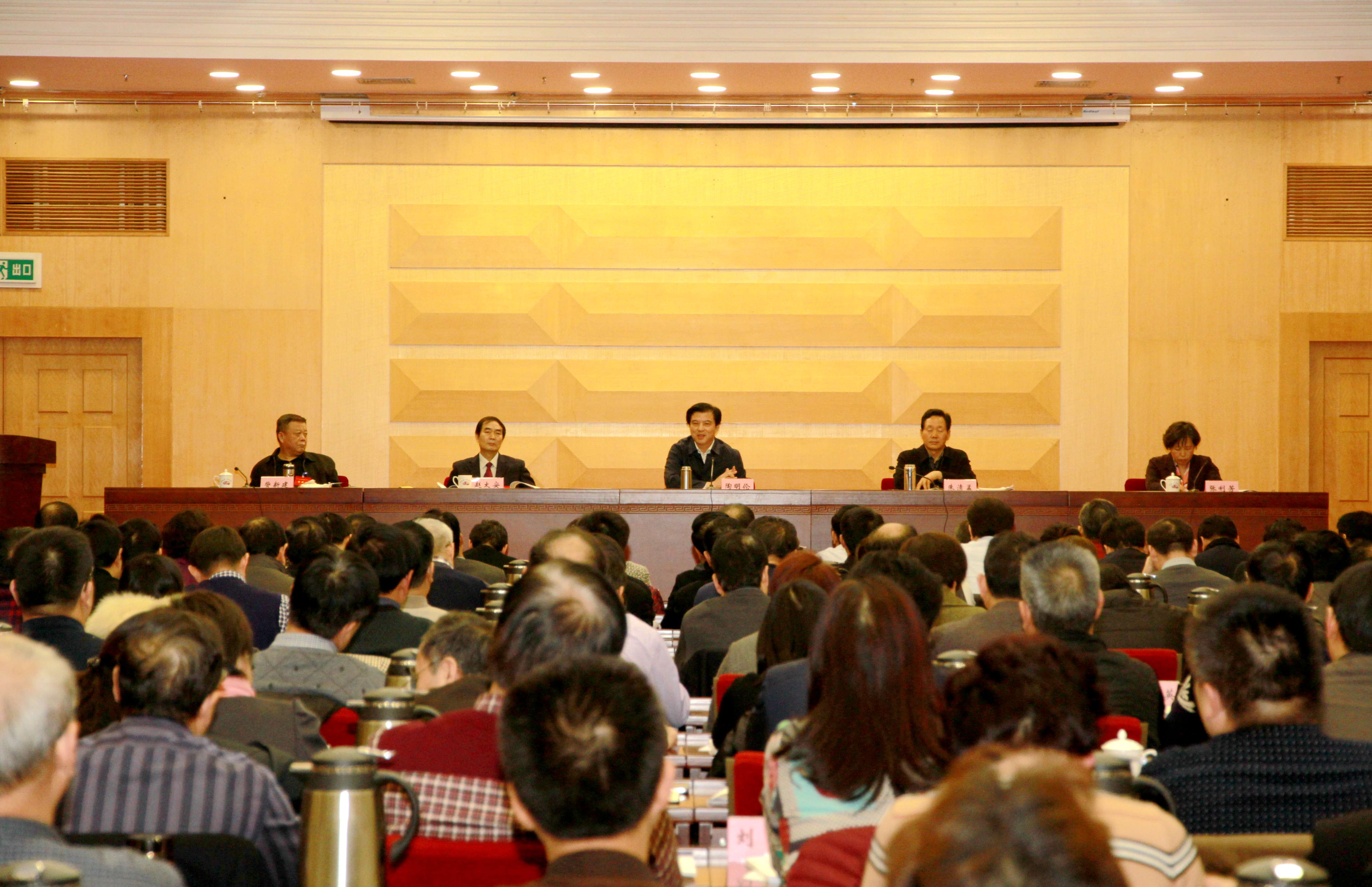 校党委书记牛书成在第二次全省高校统战工作会议上作典型发言（图）