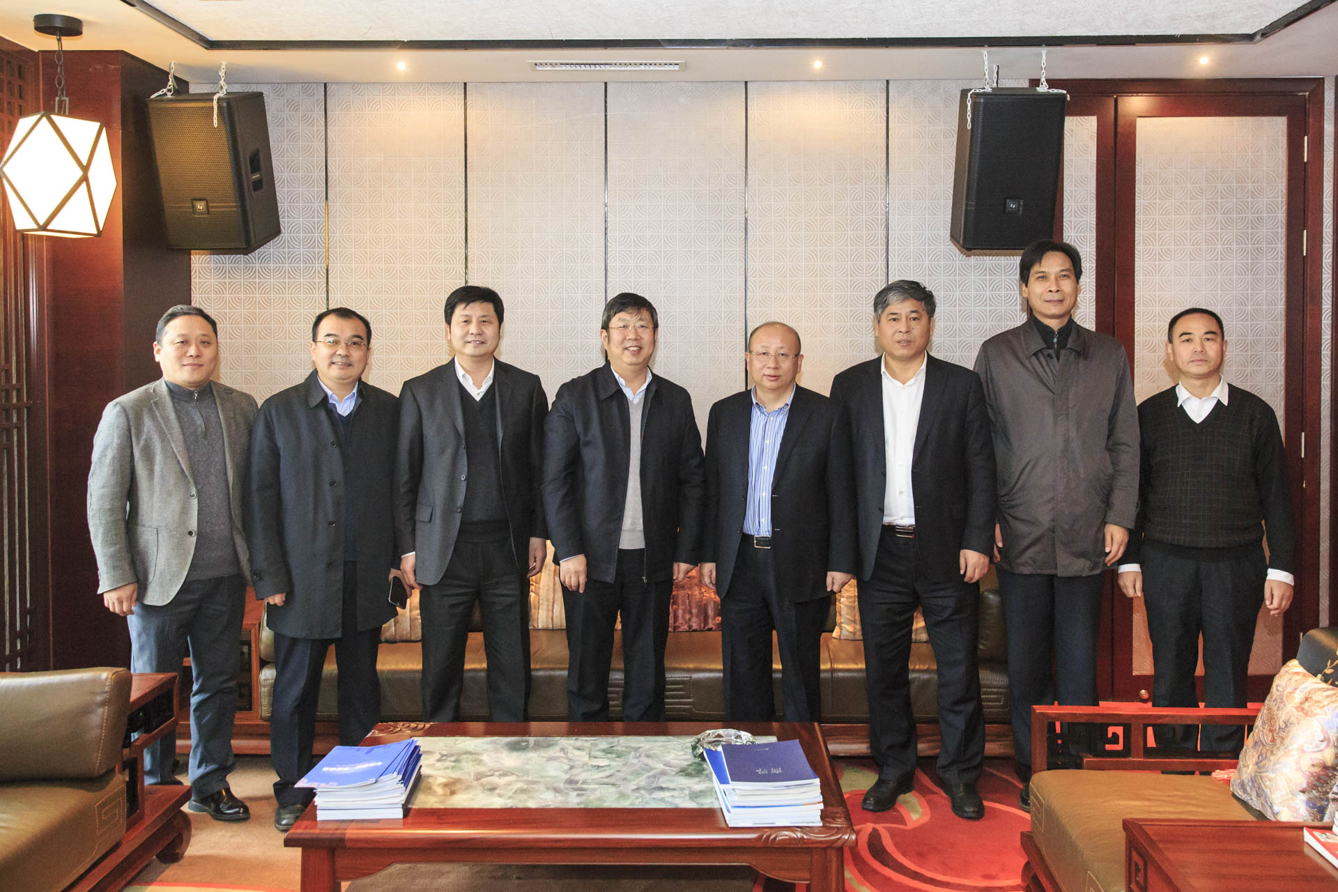 校长刘炯天院士一行到校友企业正商地产调研