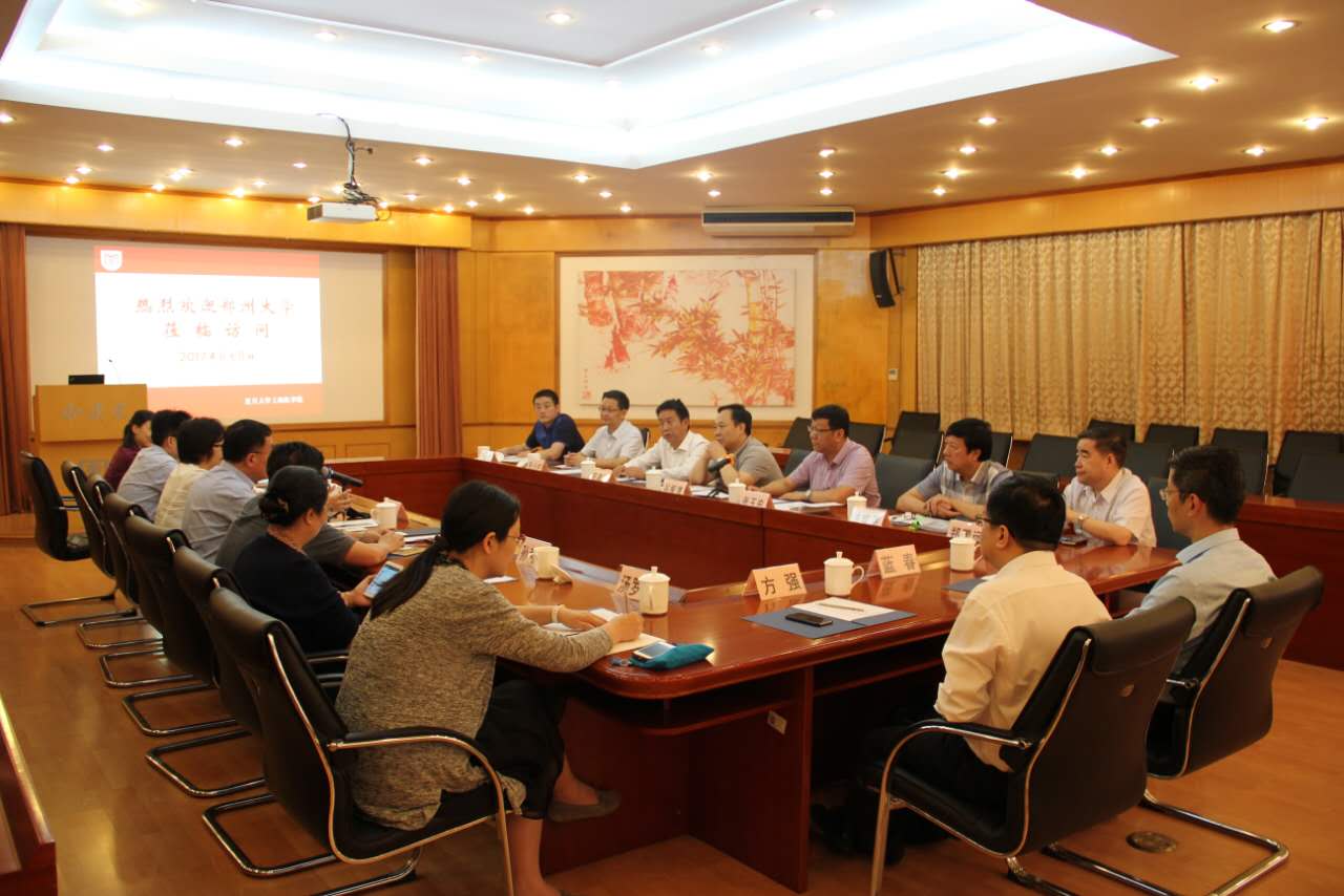 校领导带队赴北京、上海调研医改和医院管理工作（图）