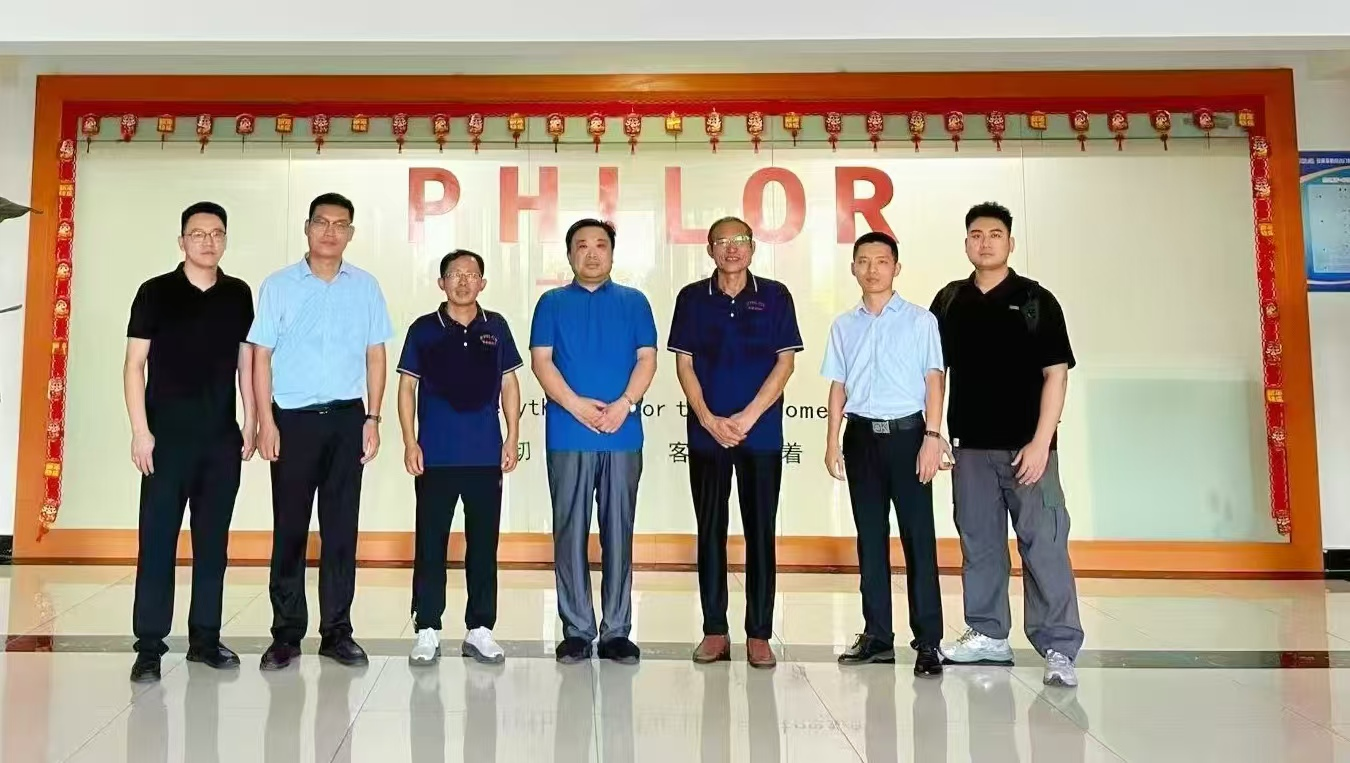 胡少伟率队赴南京菲勒自动门制造有限公司访企拓岗