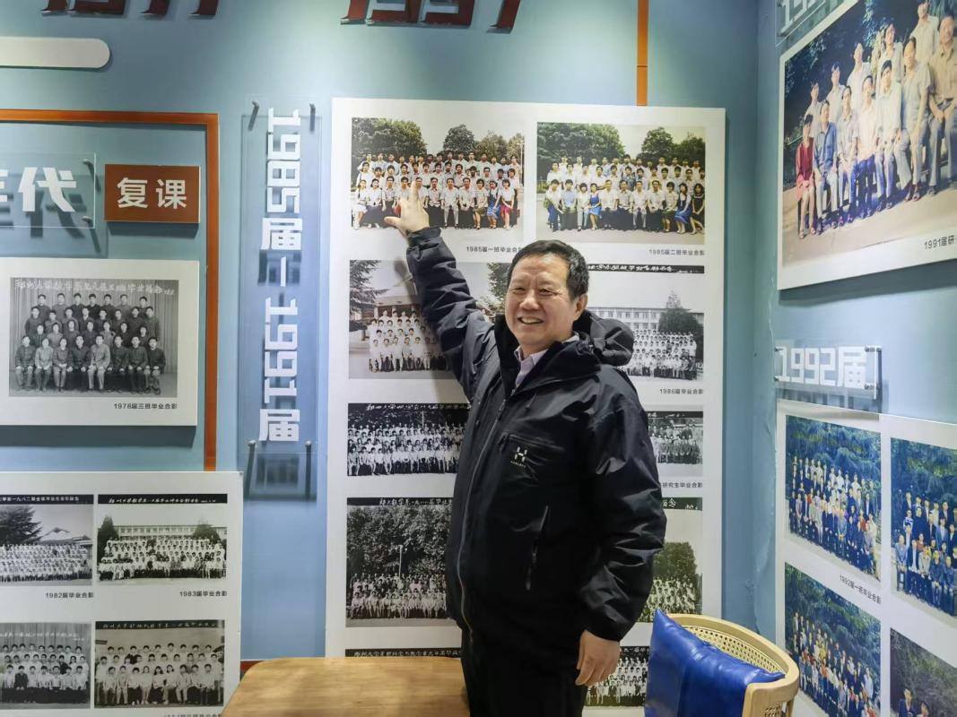 郑州大学校友台雪成教授当选美国工业与应用数学学会会士