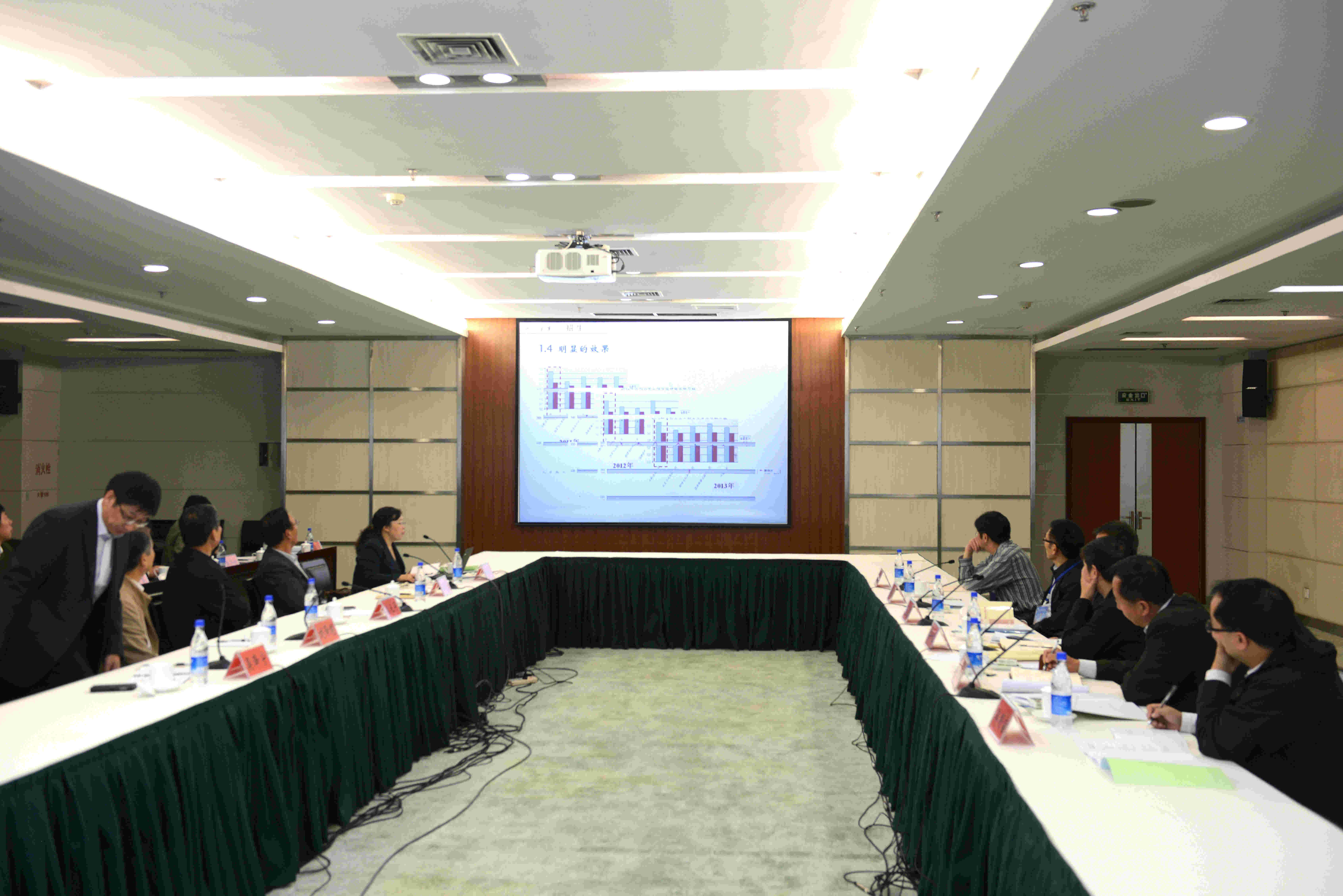 我校水利水电工程专业接受全国工程教育专业认证现场考查