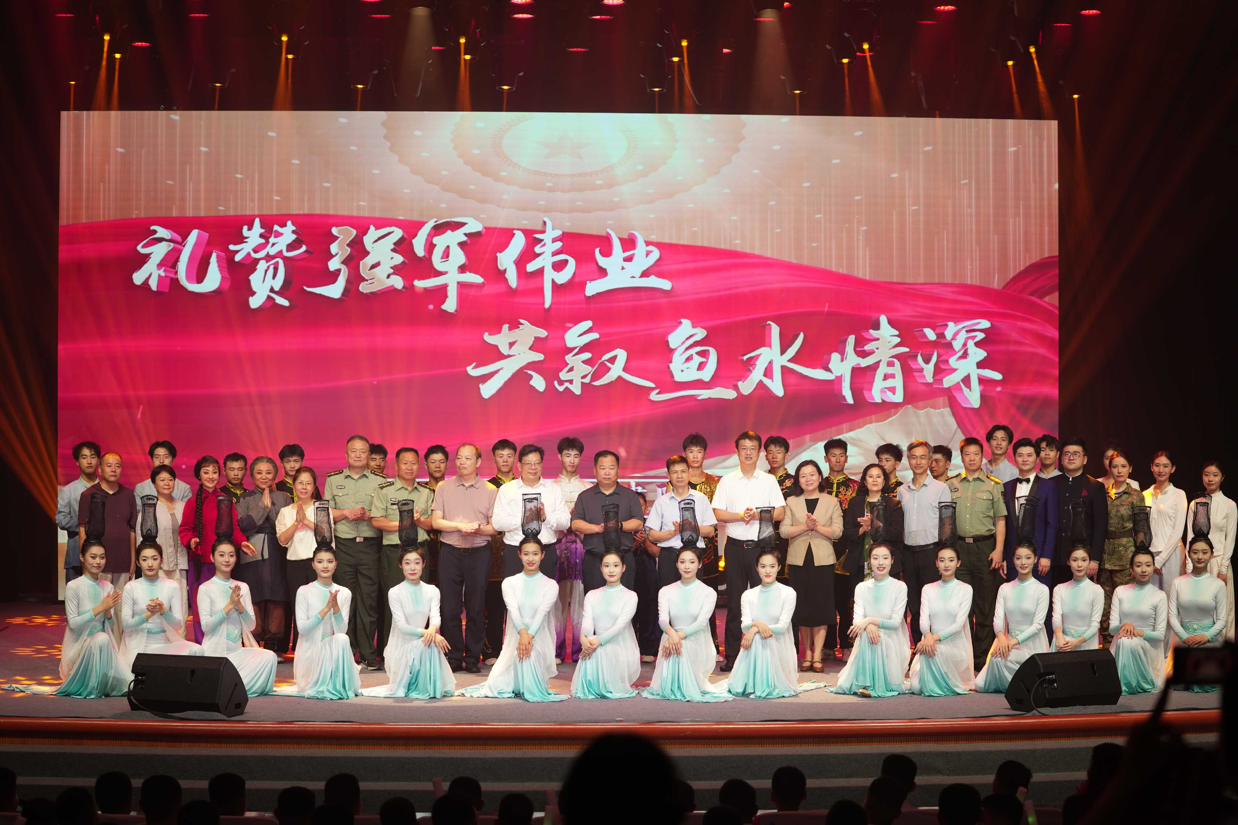 郑大故事：中原到深蓝 疆场到校园——郑州大学与郑州舰八年双拥情谊深