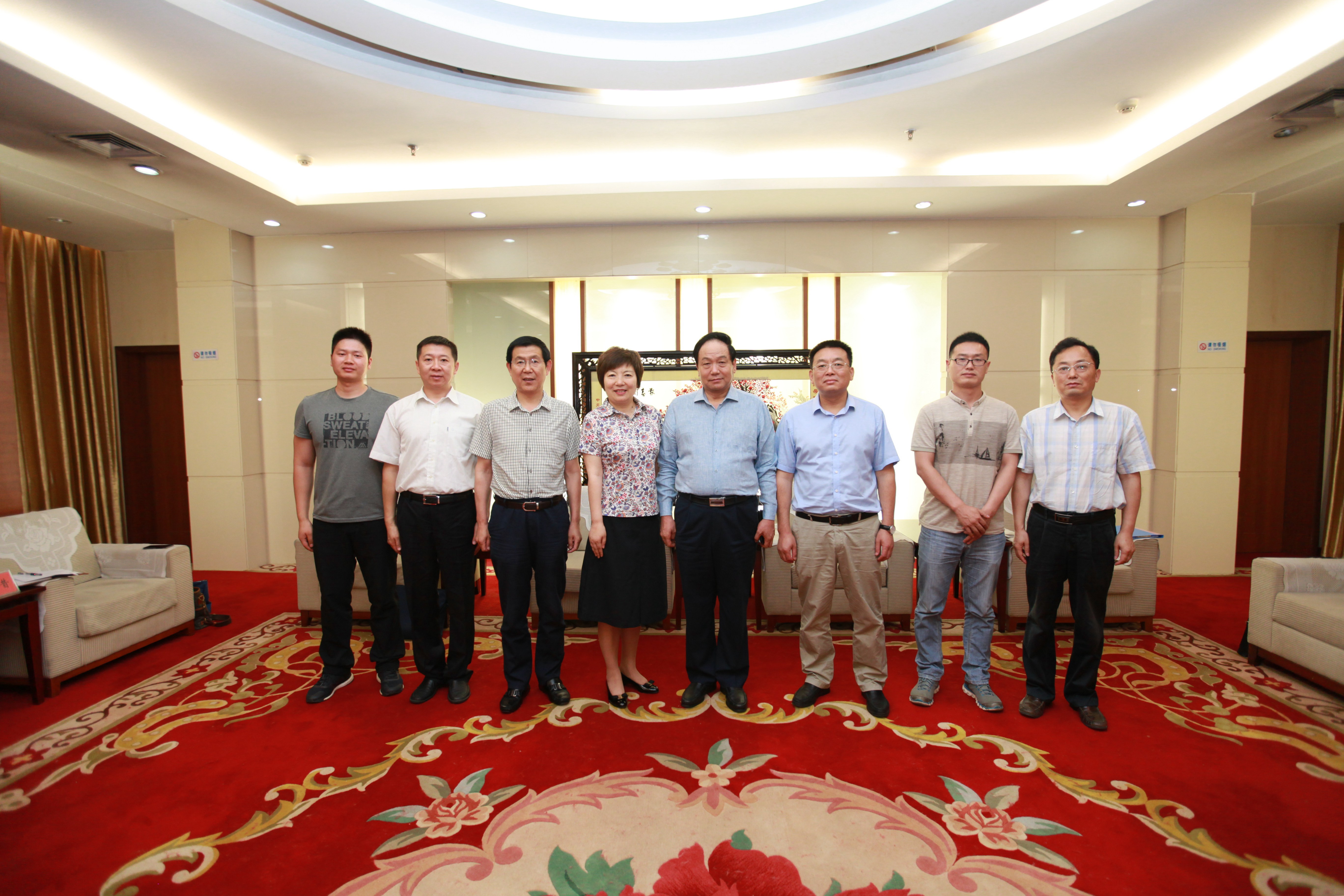 省委统战工作调研检查组莅临我校调研检查工作（图）