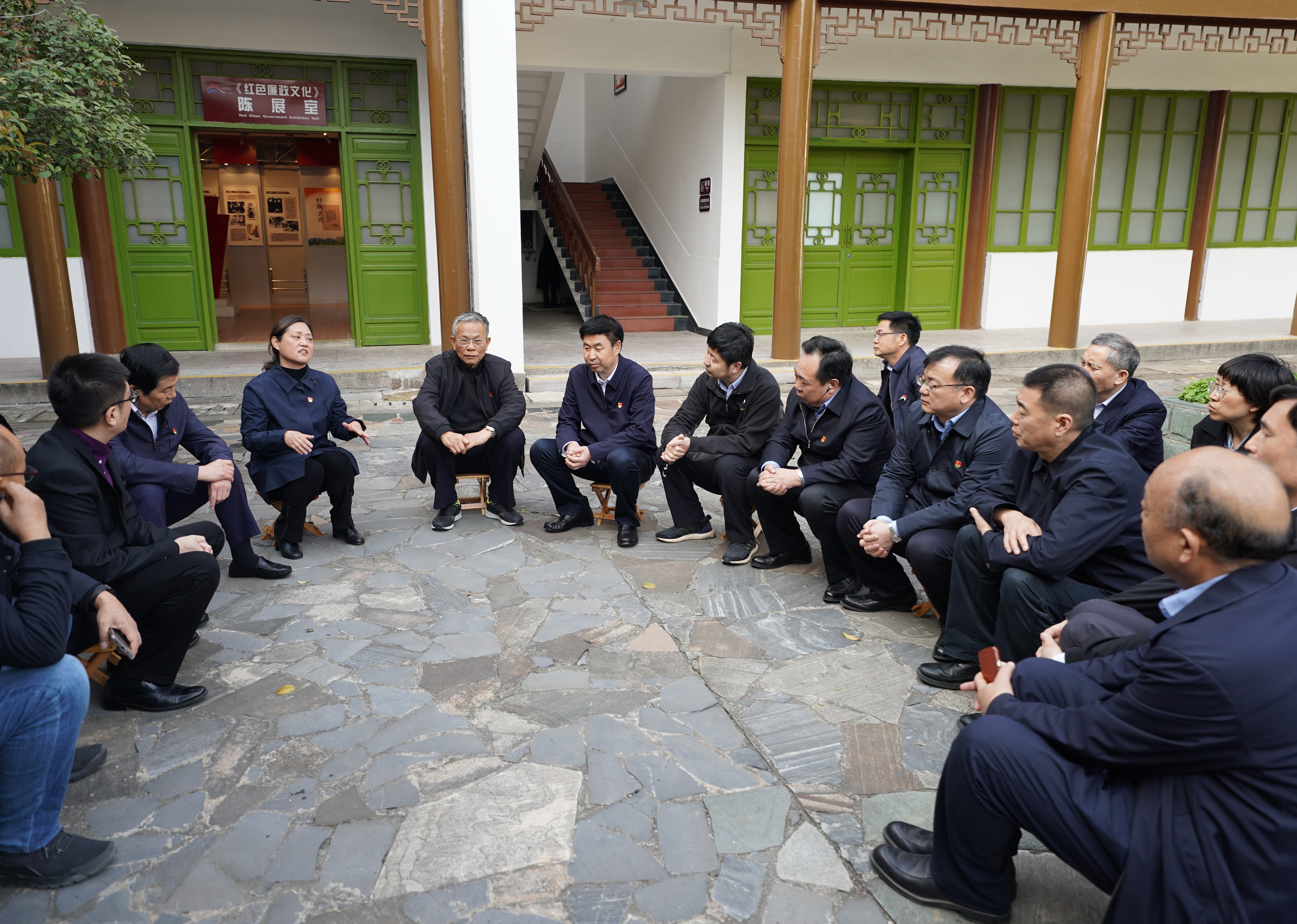 郑州大学党委理论学习中心组举办党史学习教育专题读书班