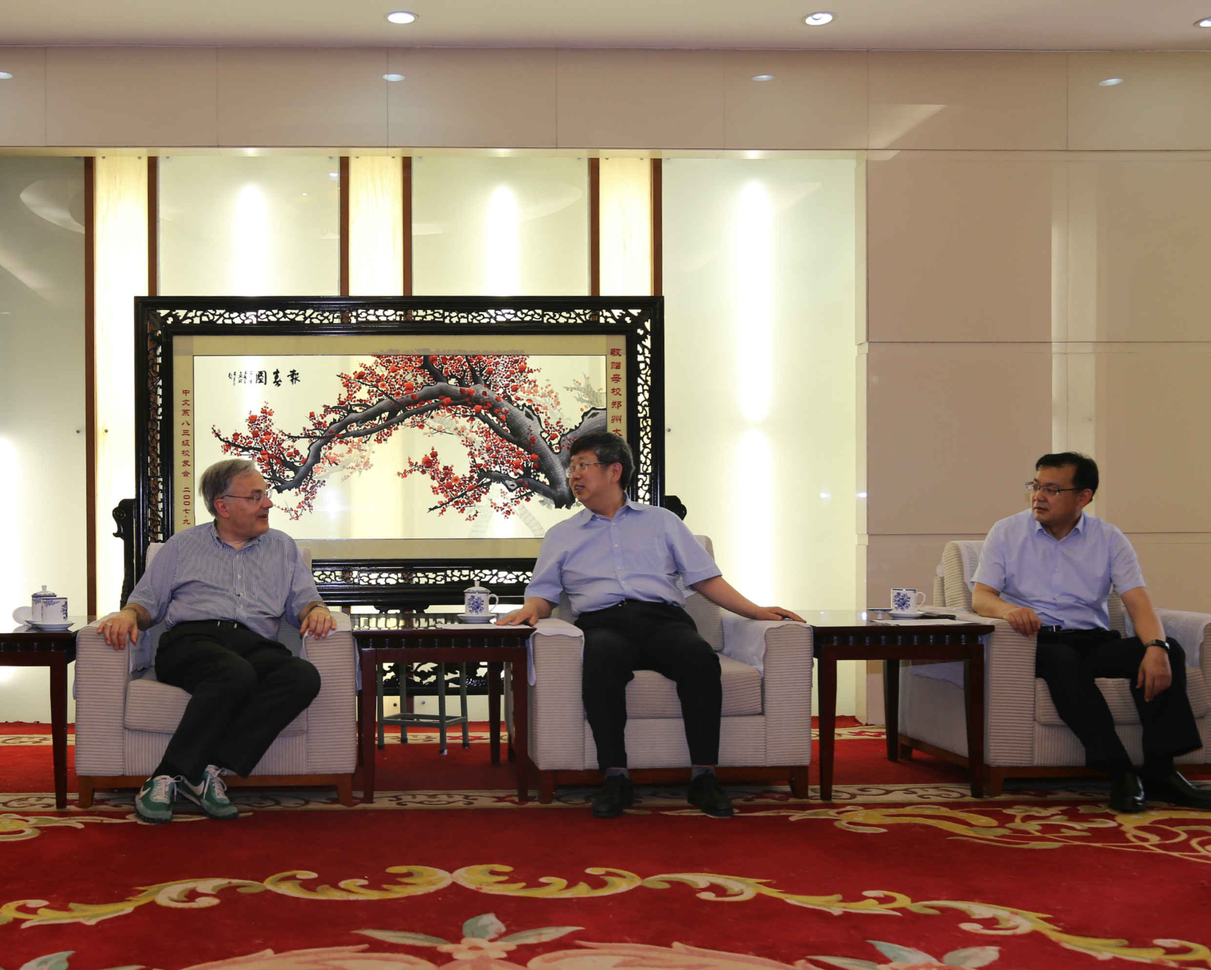 校长刘炯天院士会见美国加州大学洛杉矶分校（UCLA）客人（图）